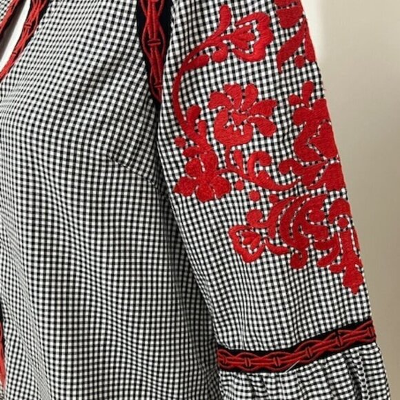 Gretchen Scott Glorious Gingham Top Embroidered Red Trim & Floral Size M - Picture 3 of 8